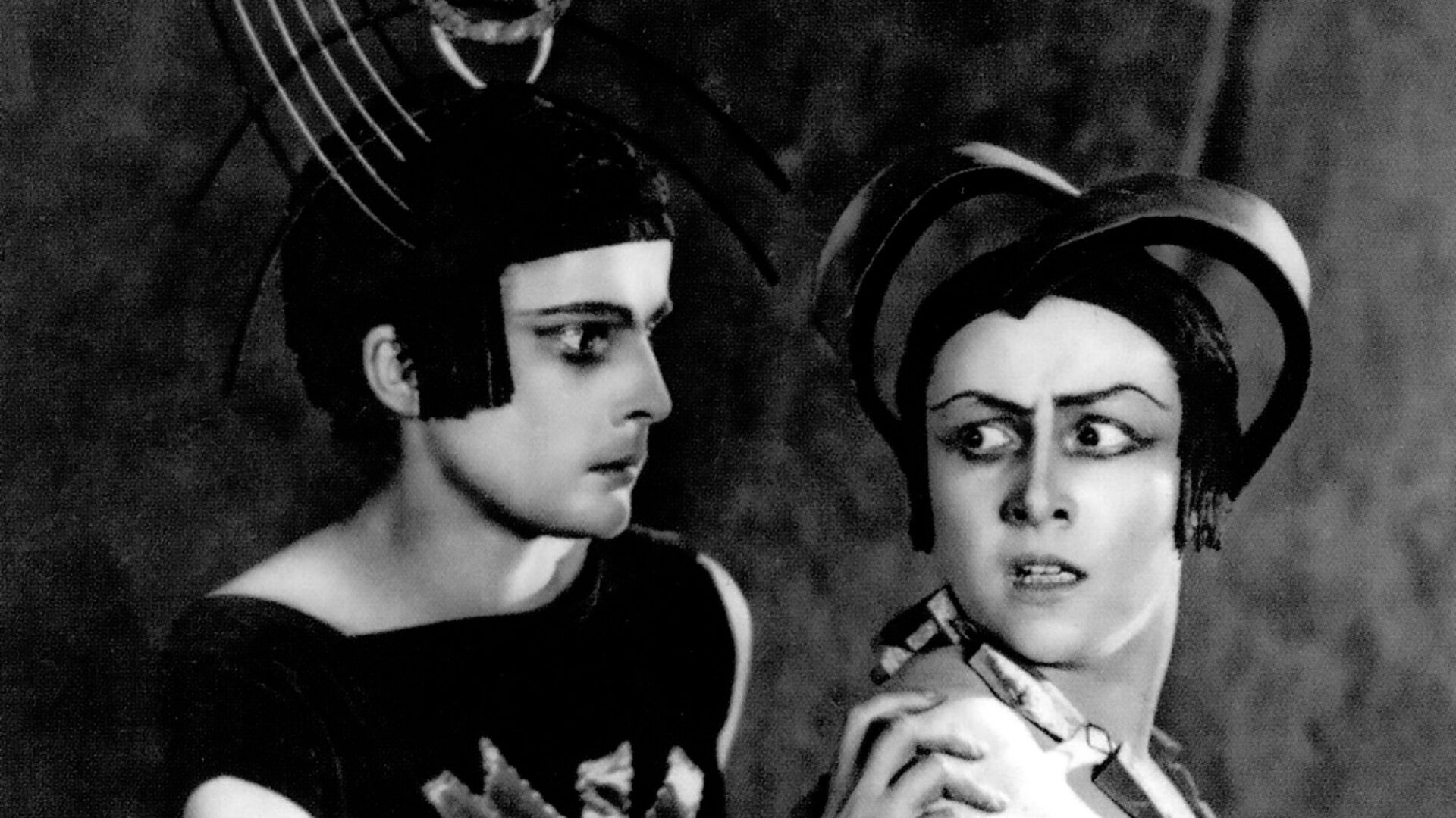 4628 Aelita Queenof Mars 1