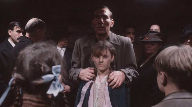 Distant Voices Still Lives 11