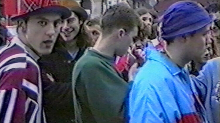 Everybody In The Place 3