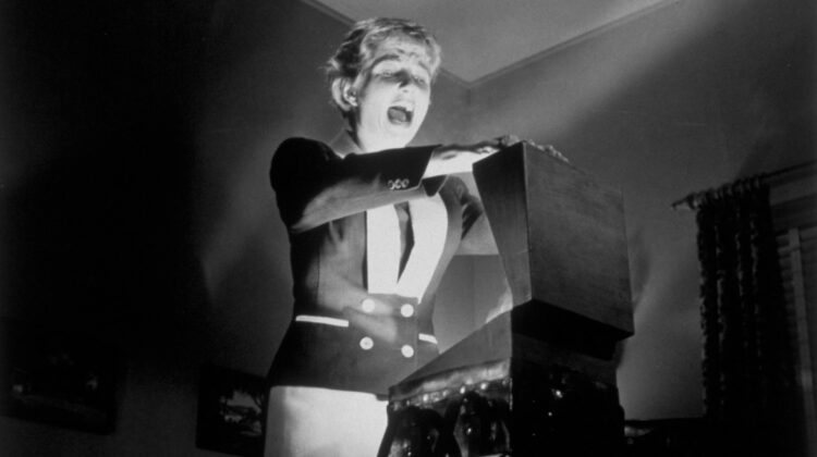 Kiss Me Deadly1