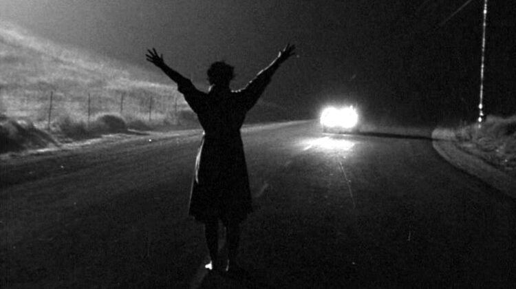 Kiss Me Deadly web1