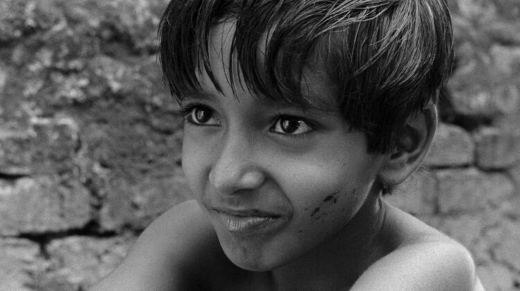 Pather Panchali web1